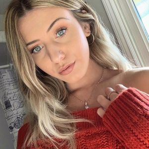 Meet your Posher, Kiara